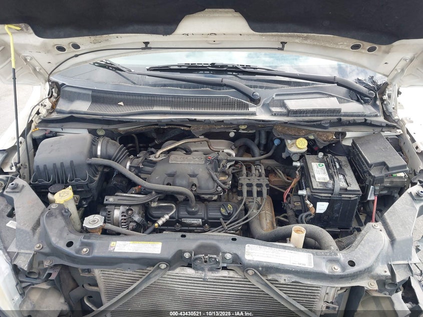 2010 Volkswagen Routan Se VIN: 2V4RW3D1XAR272482 Lot: 43430521