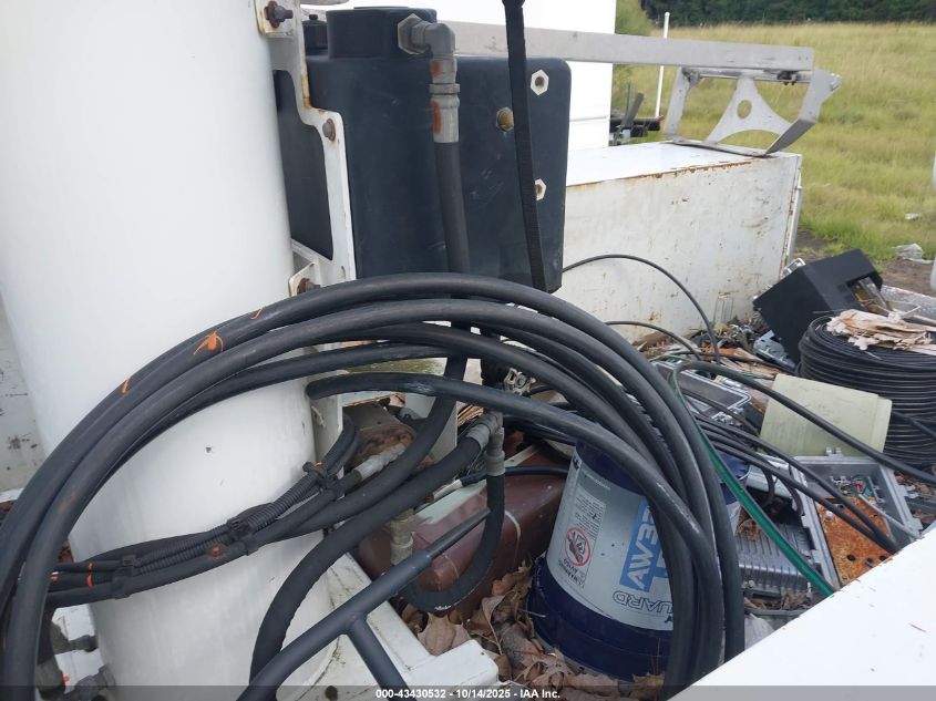 2009 Ford F-450 Chassis Xl/Xlt VIN: 1FDAF46Y69EB26575 Lot: 43430532