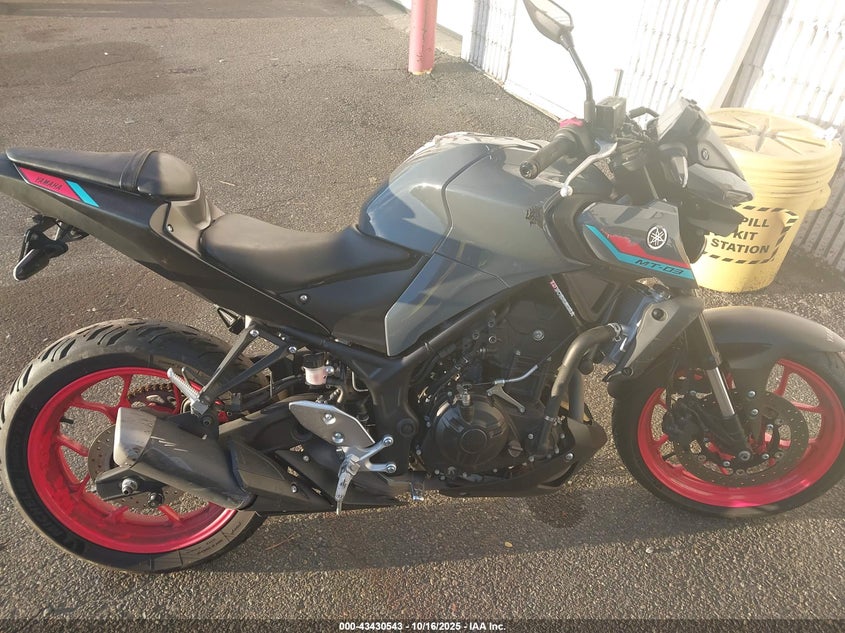 2021 Yamaha Mt-03 VIN: MH3RH20Y3MK005464 Lot: 43430543