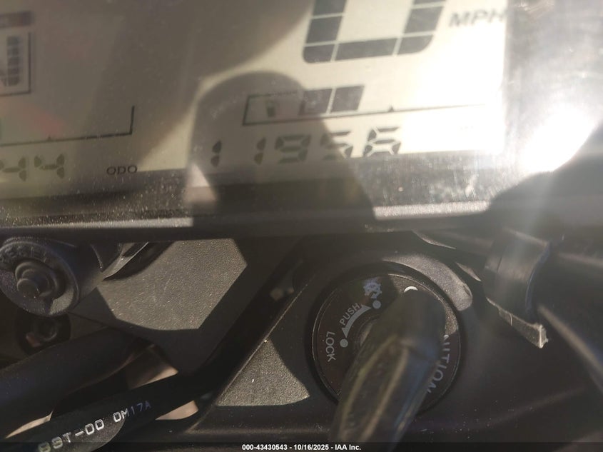 2021 Yamaha Mt-03 VIN: MH3RH20Y3MK005464 Lot: 43430543