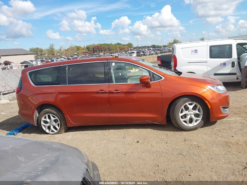 2018 Chrysler Pacifica Touring Plus VIN: 2C4RC1FG5JR158950 Lot: 43430552