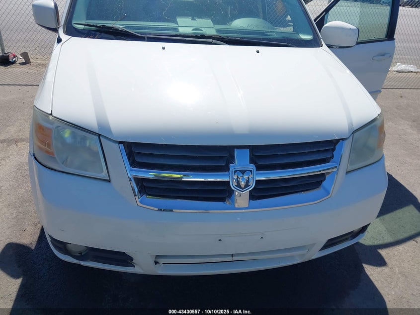 2010 Dodge Grand Caravan Sxt VIN: 2D4RN5D16AR210511 Lot: 43430557
