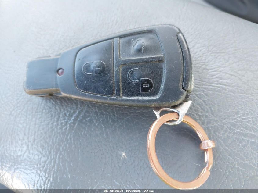 2000 Mercedes-Benz Clk 320 VIN: WDBLJ65G2YF145339 Lot: 43430560