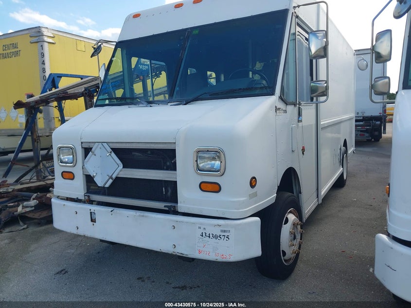 4UZA4FF44XCA60716 1999   photo no. 2