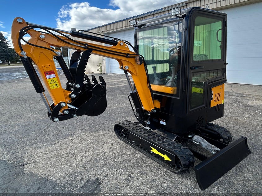 2025 1 TON MINI EXCAVATOR CABIN