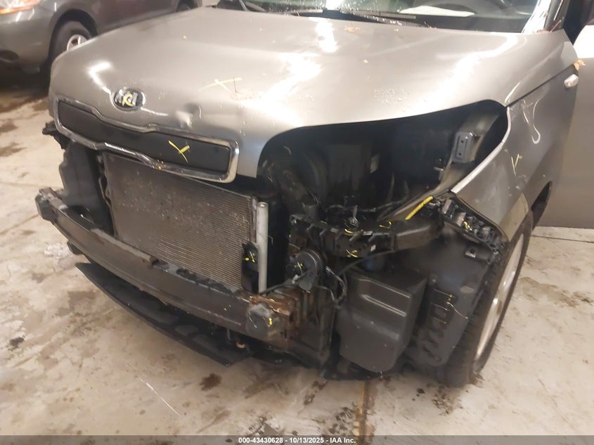 2014 KIA SOUL KNDJN2A29E7110934
