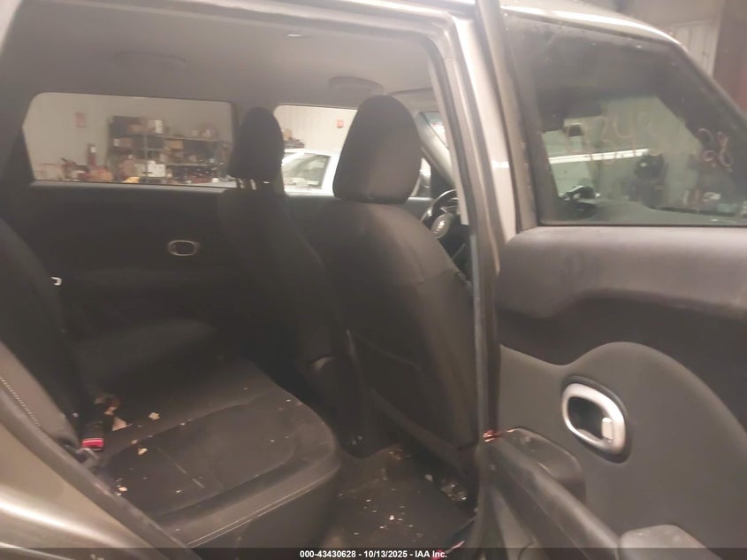 2014 KIA SOUL KNDJN2A29E7110934