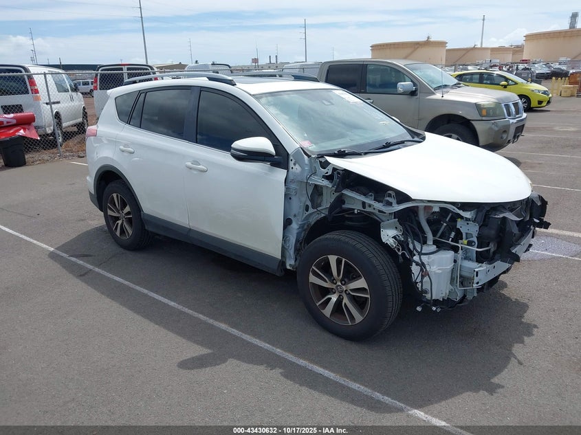 TOYOTA RAV4 ADVENTURE/XLE