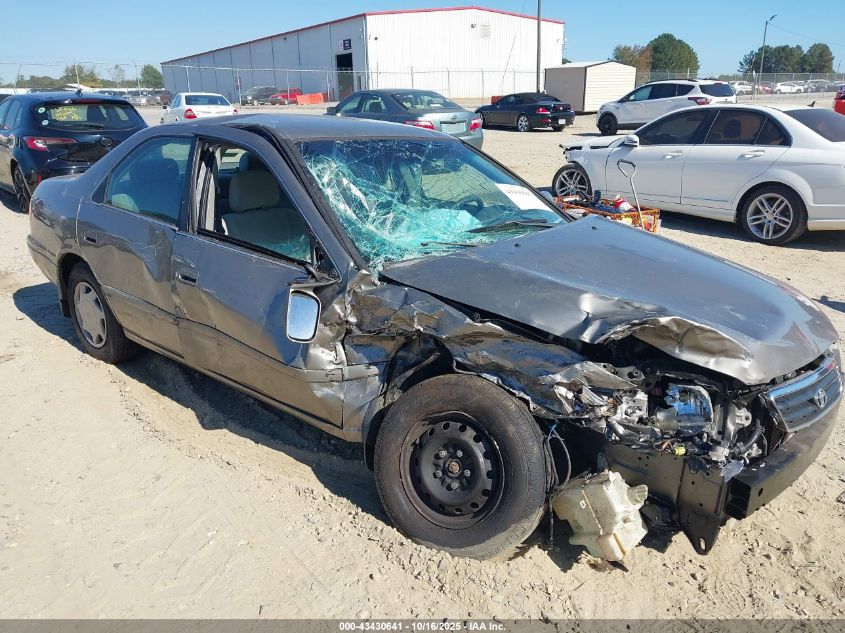 2000 Toyota Camry Ce/Le/Xle VIN: 4T1BG22K6YU699407 Lot: 43430641