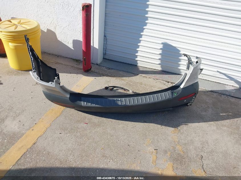 2013 Kia Sorento Lx VIN: 5XYKT3A68DG347077 Lot: 43430675