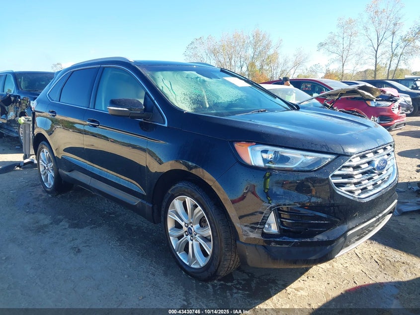 FORD EDGE TITANIUM