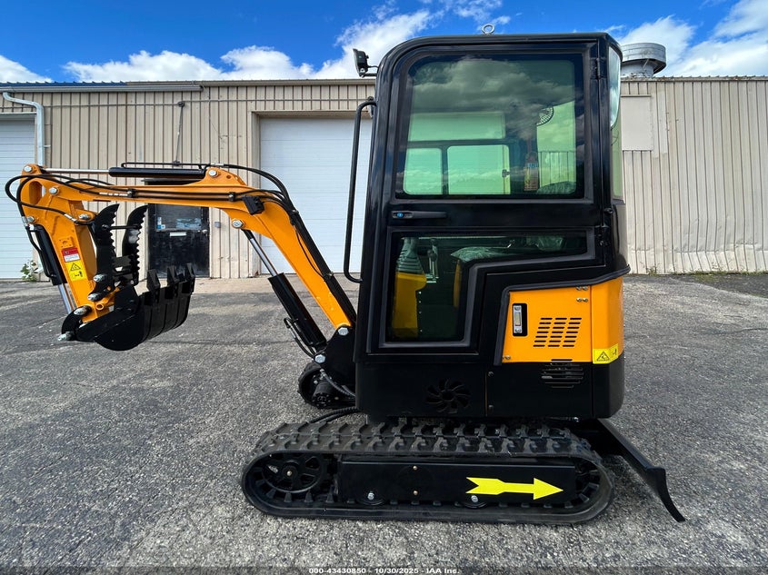 2025 1 TON MINI EXCAVATOR CABIN