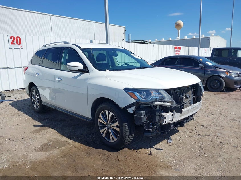 NISSAN PATHFINDER SL