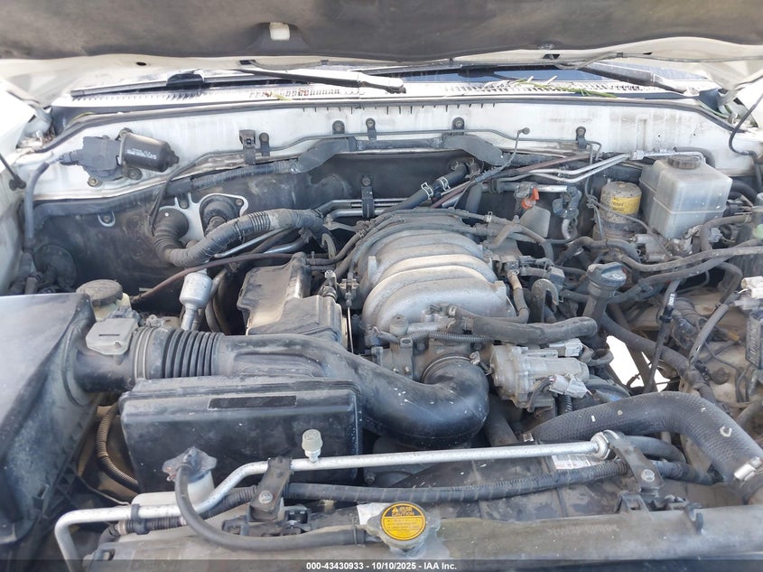 2000 Toyota Land Cruiser VIN: JT3HT05J9Y0082581 Lot: 43430933