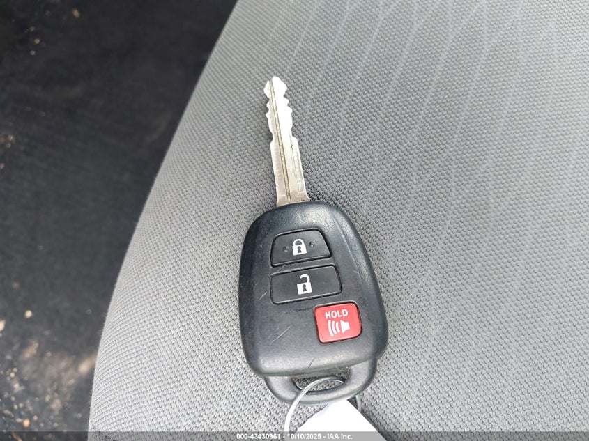 2017 TOYOTA TACOMA SR5 V6 5TFAZ5CN8HX040487