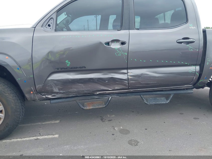 2017 TOYOTA TACOMA SR5 V6 5TFAZ5CN8HX040487