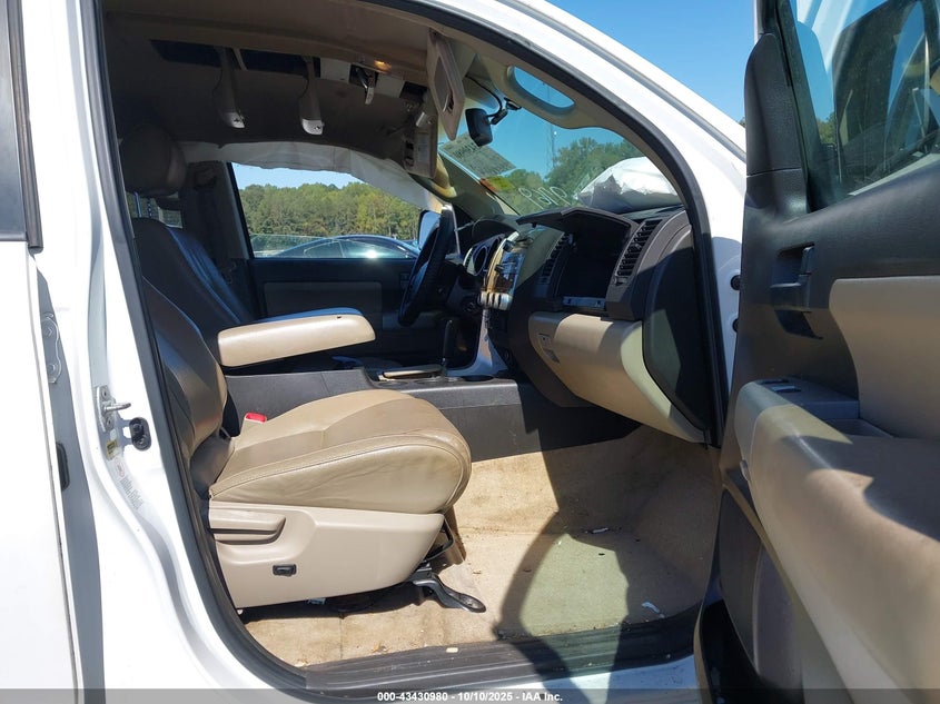 5TDZY64AX8S009769 2008 TOYOTA SEQUOIA photo no. 5