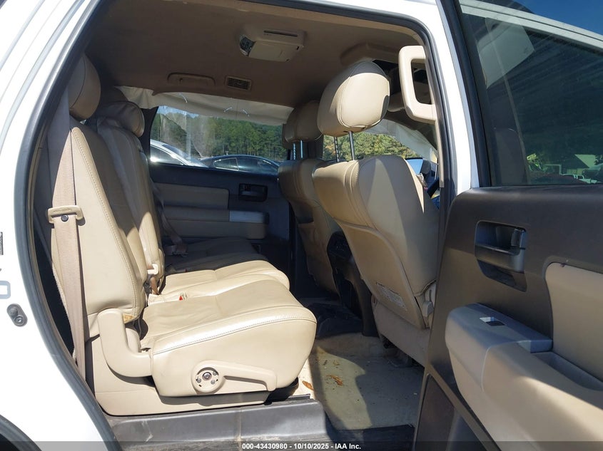 2008 Toyota Sequoia Sr5 5.7L V8 VIN: 5TDZY64AX8S009769 Lot: 43430980