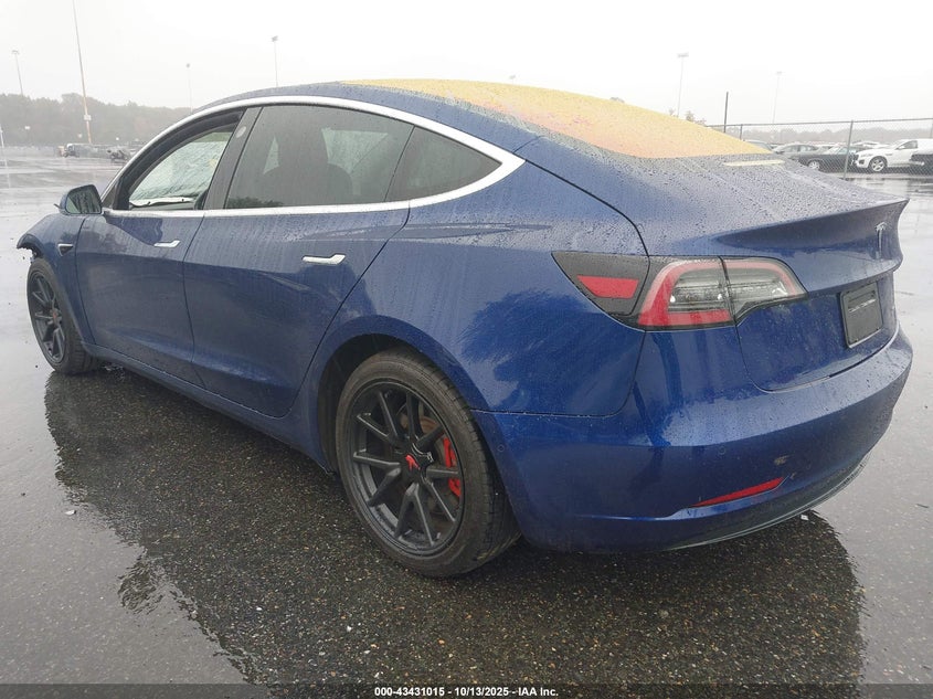 5YJ3E1EB4KF211043 2019 TESLA MODEL 3 photo no. 3