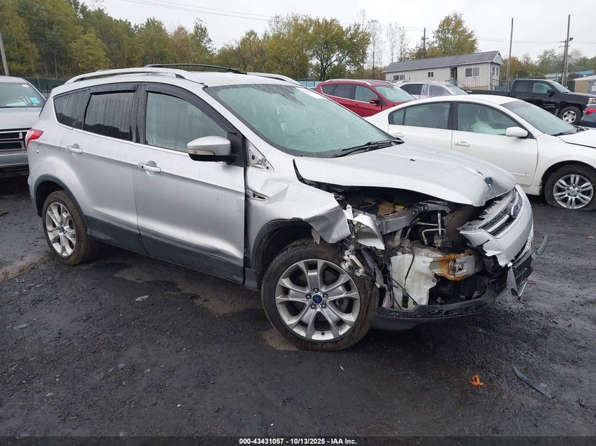 FORD ESCAPE TITANIUM