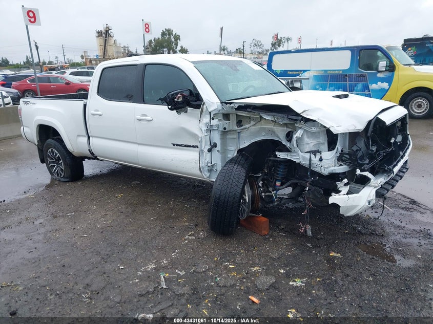 TOYOTA TACOMA TRD SPORT