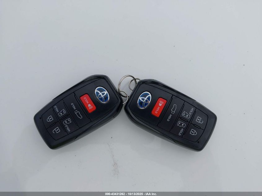 2022 Toyota Sienna Xse VIN: 5TDXSKFC8NS055144 Lot: 44000695