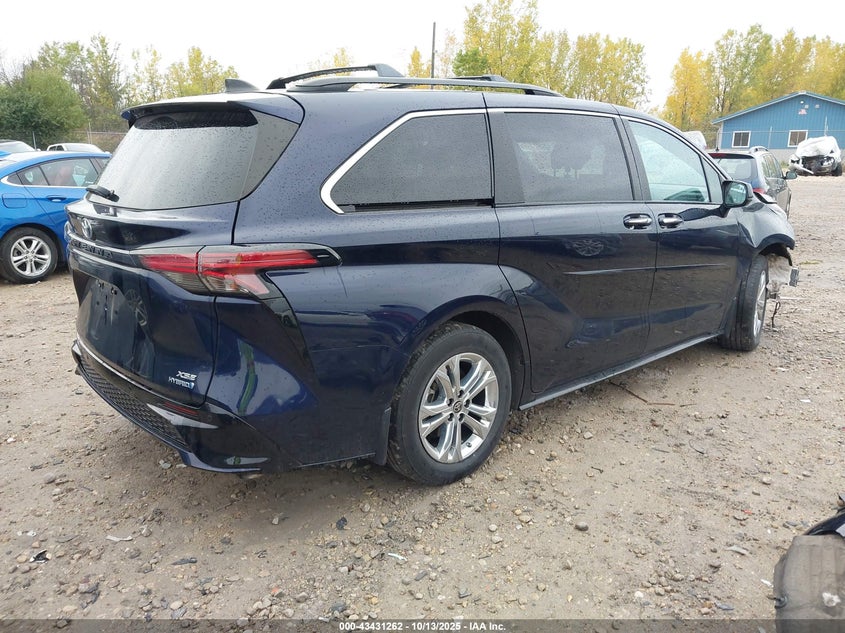 5TDXSKFC8NS055144 2022 TOYOTA SIENNA photo no. 4