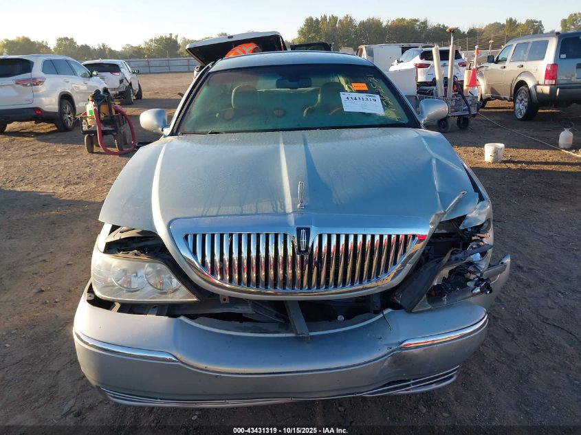 2007 Lincoln Town Car Signature Limited VIN: 1LNHM82V47Y605063 Lot: 43431319