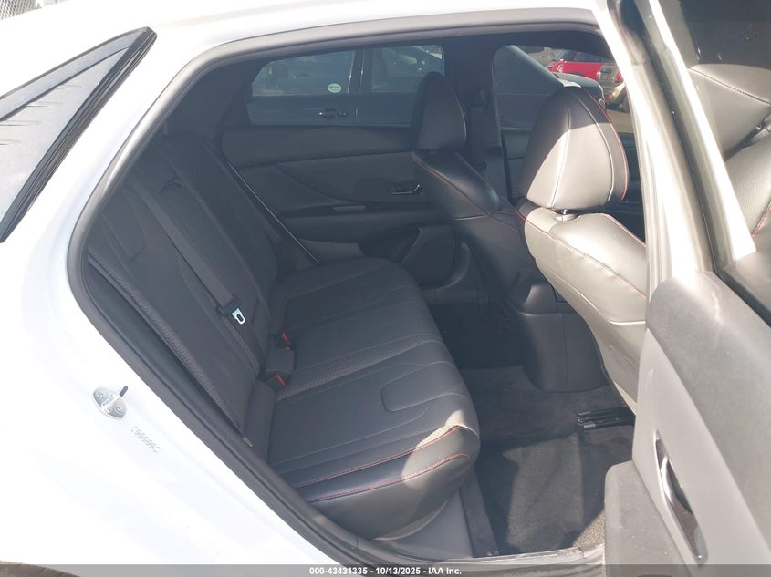 KMHLR4AFXPU543951 2023 HYUNDAI ELANTRA photo no. 8