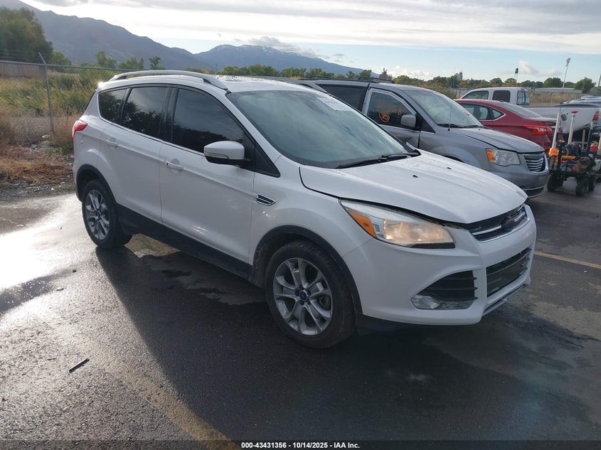 FORD ESCAPE TITANIUM