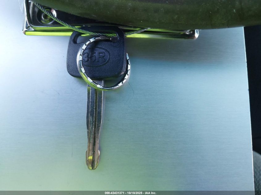 1994 Toyota Camry Le VIN: JT2GK12E5R0006017 Lot: 43431371