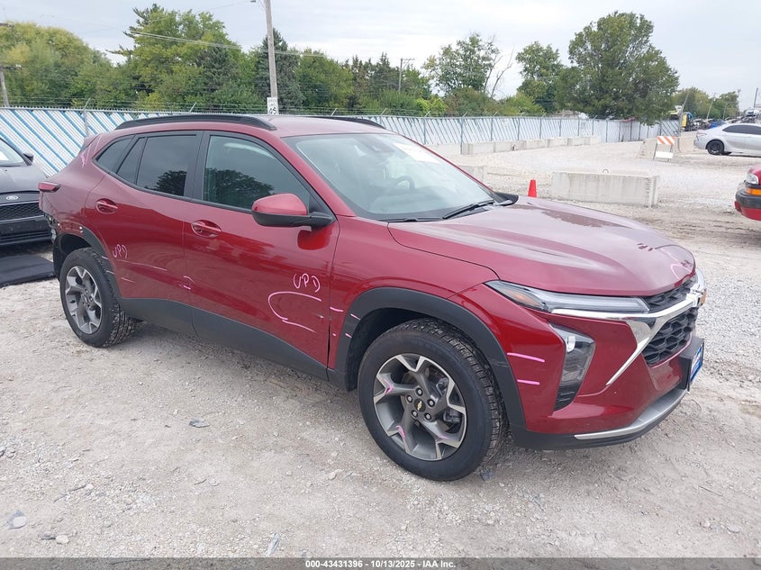 CHEVROLET TRAX FWD LT