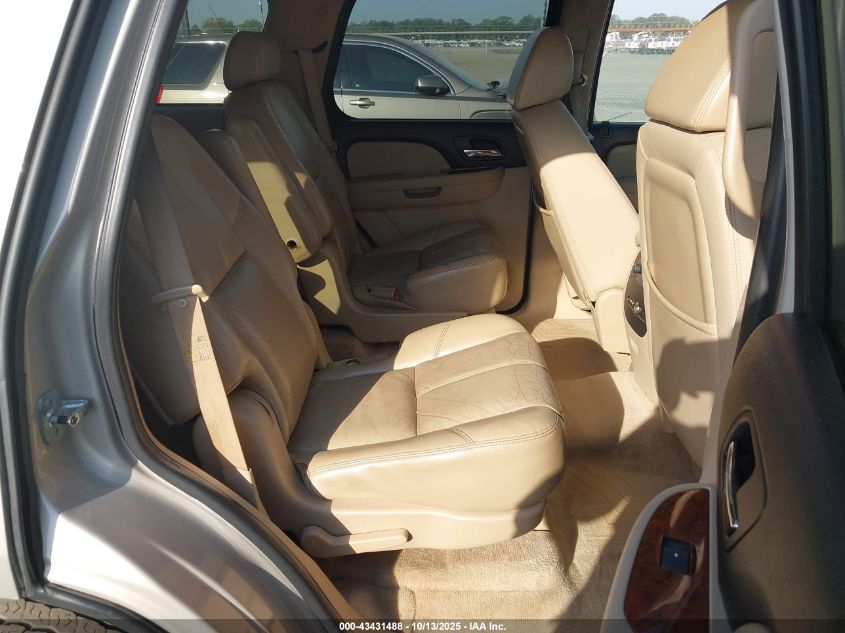 2007 Chevrolet Tahoe Ltz VIN: 1GNFC13J07R104061 Lot: 43431488