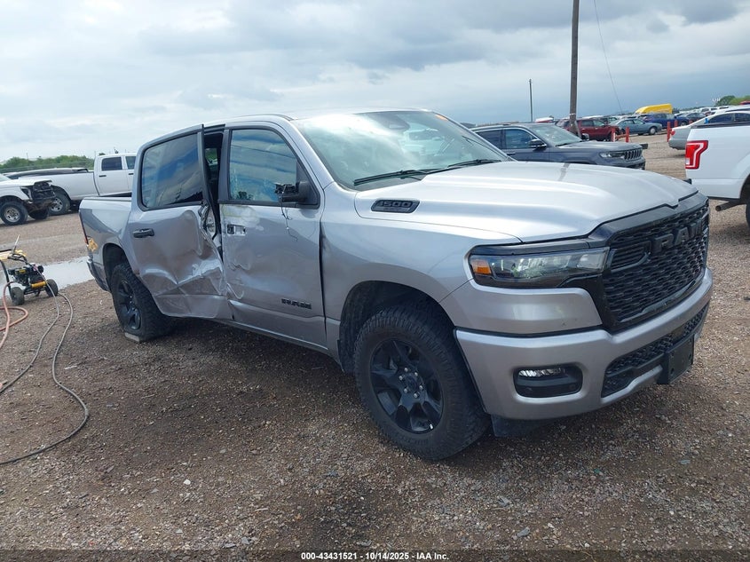 RAM 1500 TRADESMAN 4X2 5 7 BOX
