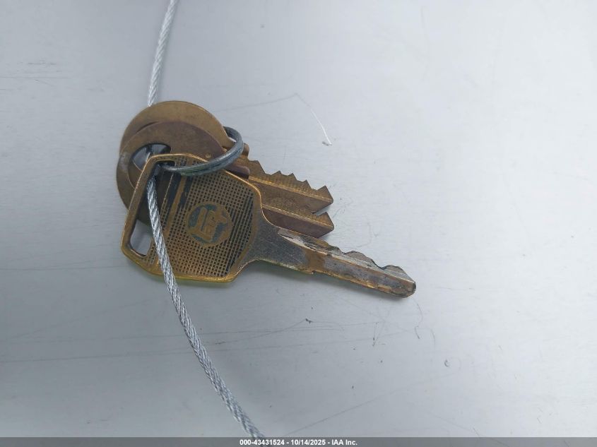 2000 Toyota 52-6Fgu30 VIN: 00000000000061802 Lot: 43431524