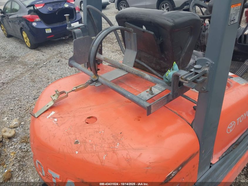 2000 Toyota 52-6Fgu30 VIN: 00000000000061802 Lot: 43431524