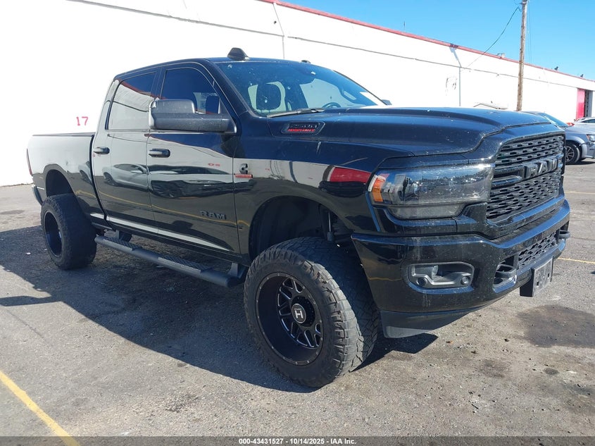 RAM 2500 BIG HORN 4X4 6 4 BOX