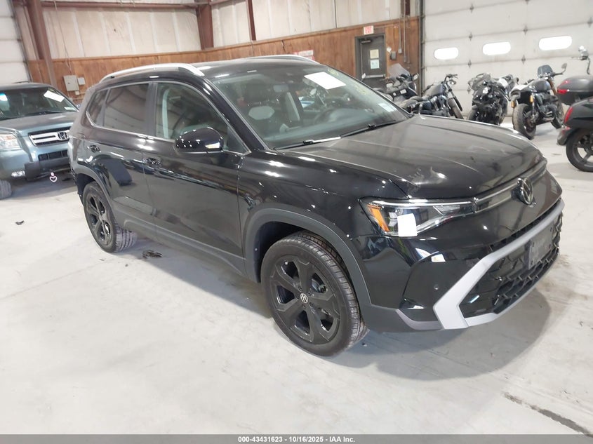 VOLKSWAGEN TAOS 1.5T SEL