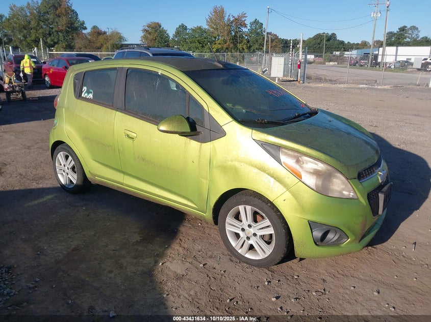 CHEVROLET SPARK 1LT AUTO