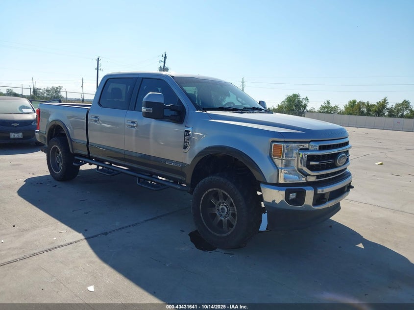 FORD F-250 LARIAT
