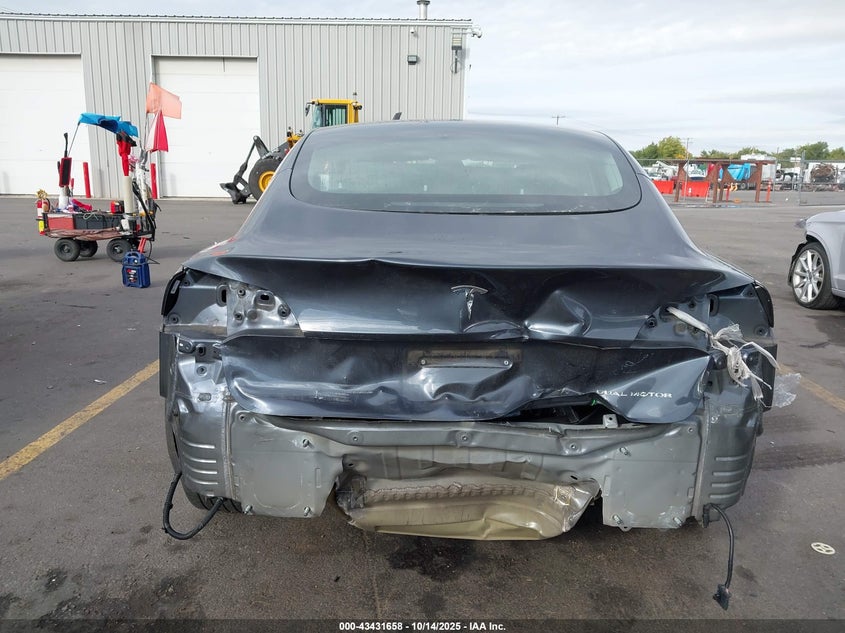 2020 Tesla Model 3 Long Range Dual Motor All-Wheel Drive VIN: 5YJ3E1EB0LF787438 Lot: 43431658