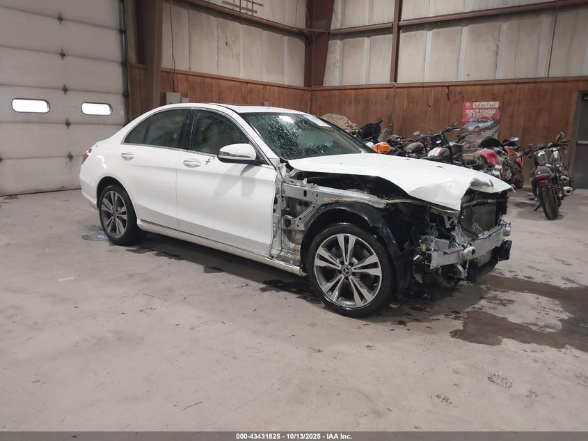 MERCEDES-BENZ C-CLASS 4MATIC