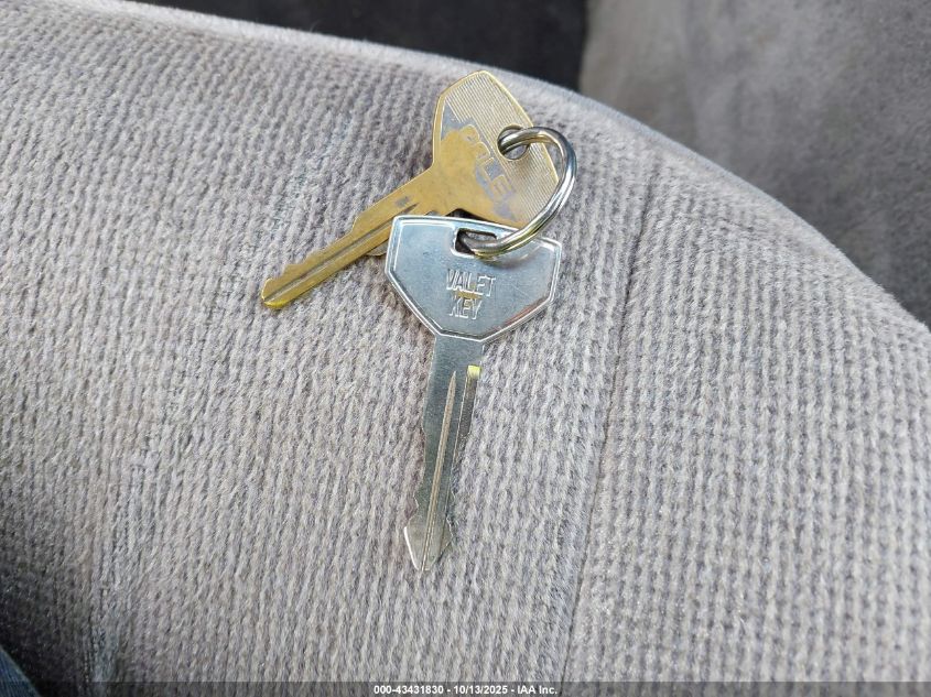 1991 Chrysler Lebaron VIN: 1C3XJ4538MG161560 Lot: 43431830