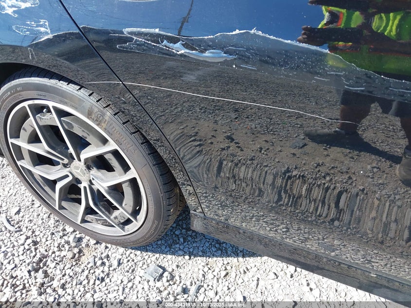 2022 MERCEDES-BENZ E 350 W1KZF8DB4NB088195