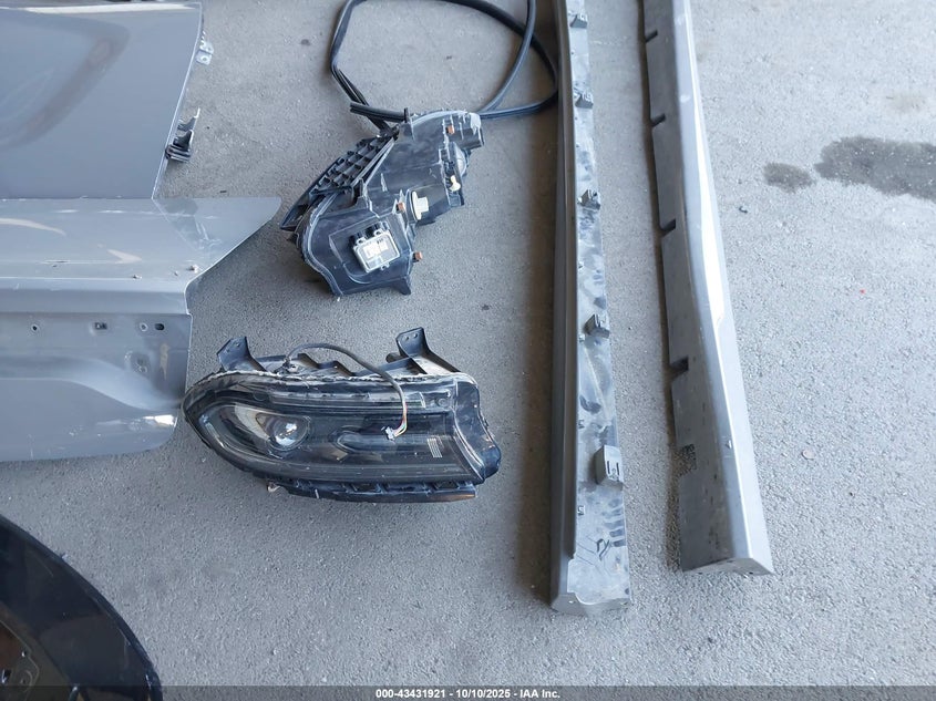 DODGE CHARGER SRT HELLCAT RWD