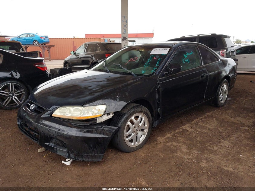 1HGCG22522A034517 2002 HONDA ACCORD photo no. 2