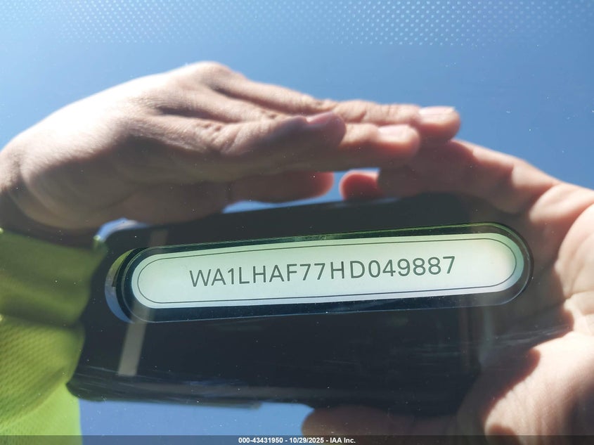 2017 Audi Q7 2.0T Premium VIN: WA1LHAF77HD049887 Lot: 43431950