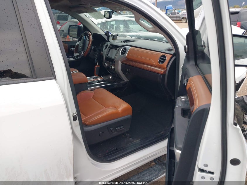 5TFAY5F19FX460185 2015 TOYOTA TUNDRA photo no. 5