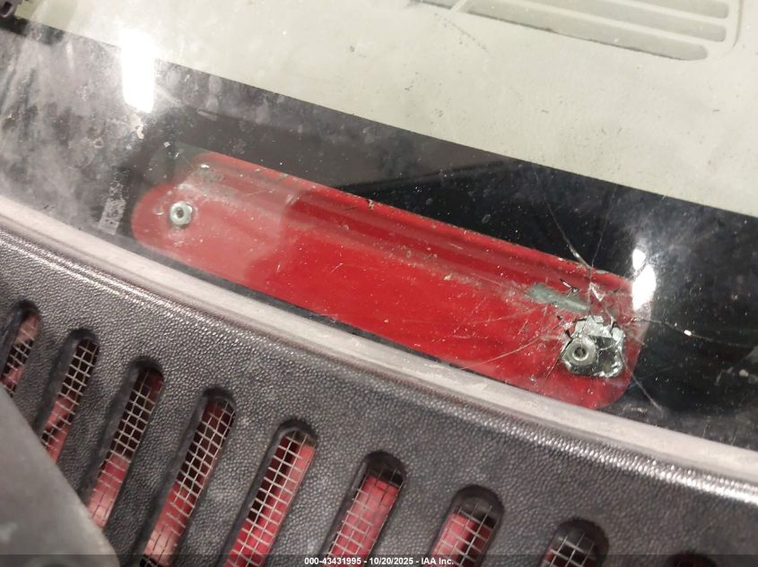 2004 GMC Sierra 1500 Sle VIN: 1GTEK19T34E180893 Lot: 43431995