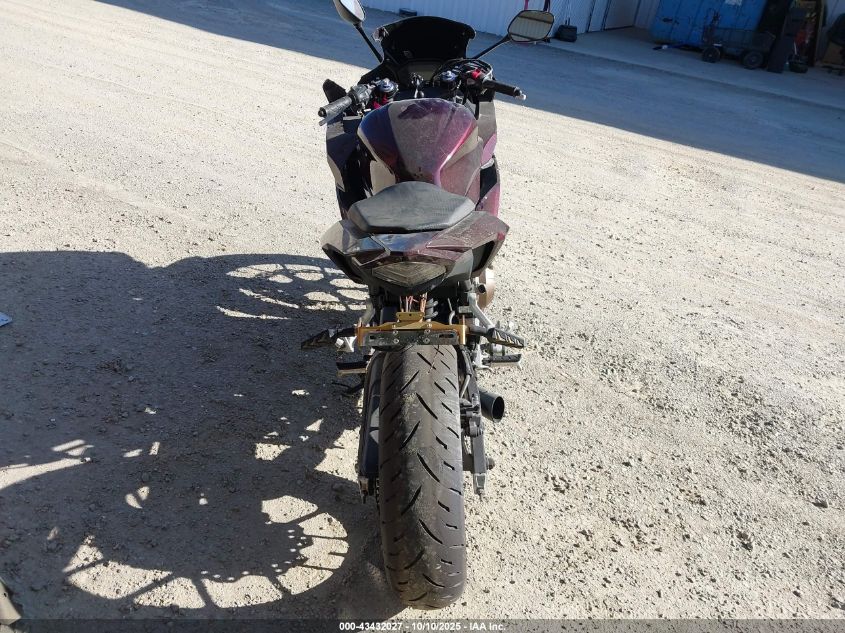 2016 Honda Cbr500 R VIN: MLHPC441XG5300056 Lot: 43432027